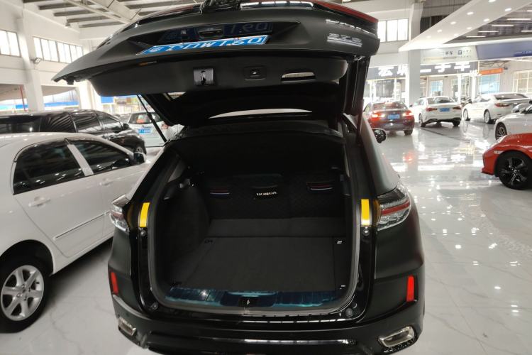 Used Honda UR-V 2020 370TURBO Two-Wheel Drive Luxury Edition
