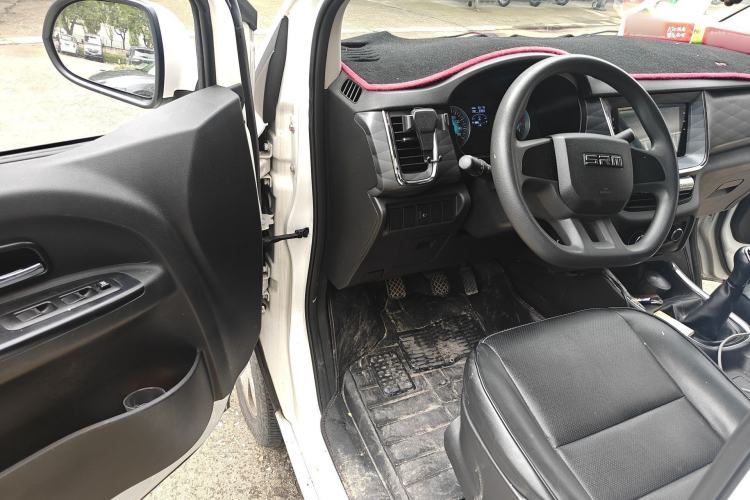 Used Jinbei Gold Hiace 2023 1.5L Passenger Vehicle Engineering Lion 5/6/7 Seater