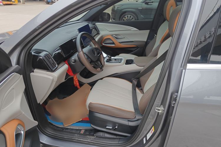 Used BYD Song Pro New Energy 2023 Champion Edition DM-i 110KM Beyond Model Left Front Seat