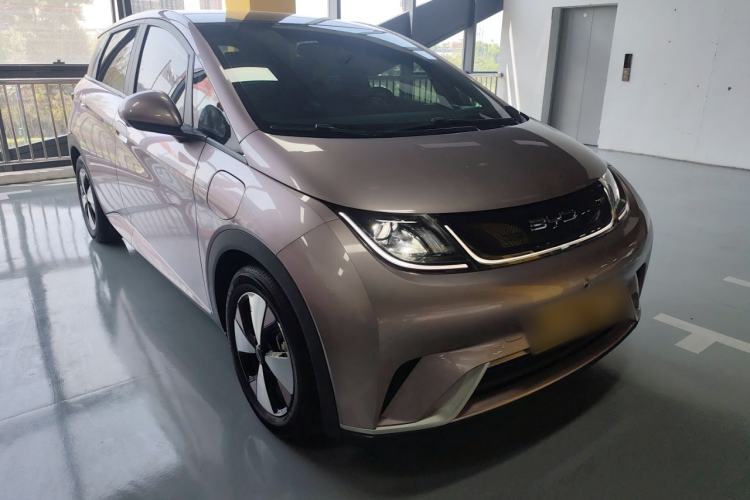 Used BYD Dolphin 2023 420 km Fashion Edition