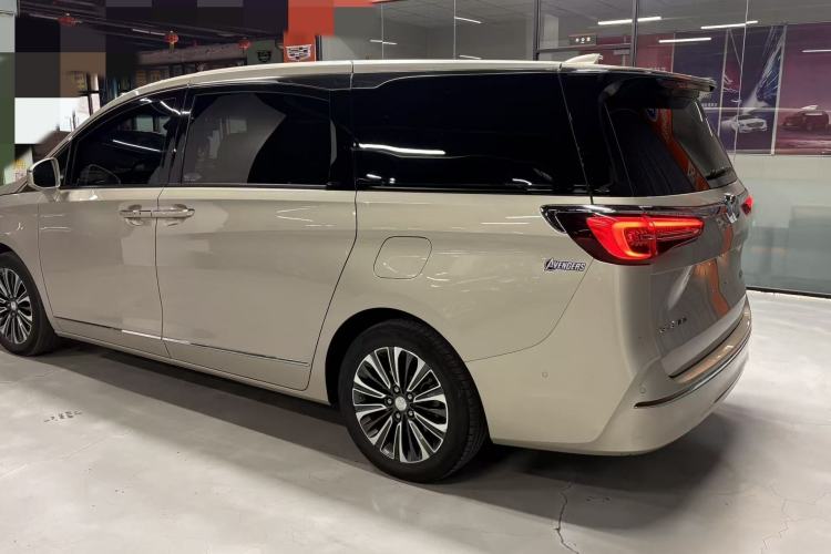 Used Buick GL8 2022 ES Landtrek 653T Flagship Model