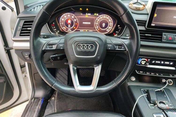 Used Audi Q5L 2020 45 TFSI Prestige Fashion Model
