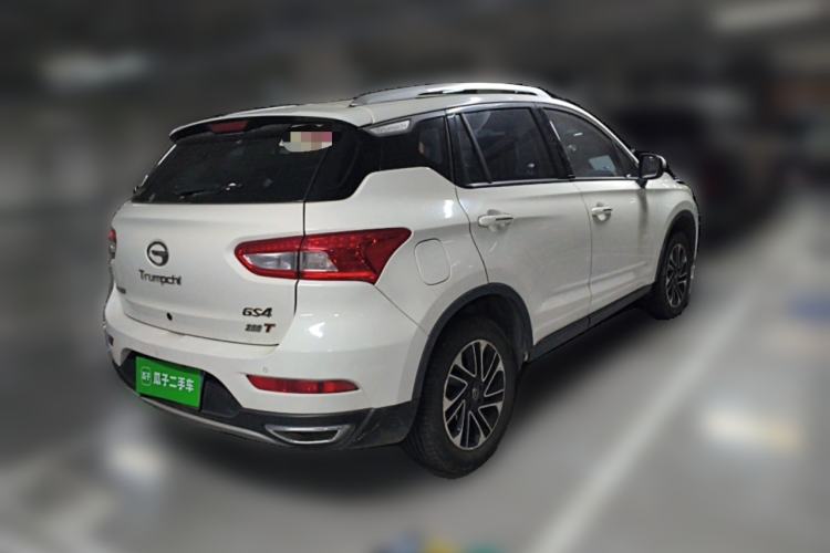 Used GAC Trumpchi GS4 2017 200T Manual Two-Wheel Drive Elite Edition Rear Right 45 Deg