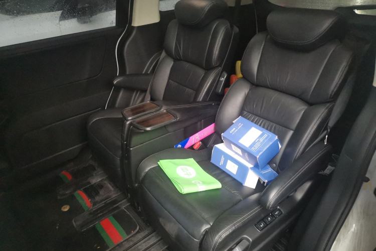 Used Honda Elysion 2016 2.4L Supreme Edition