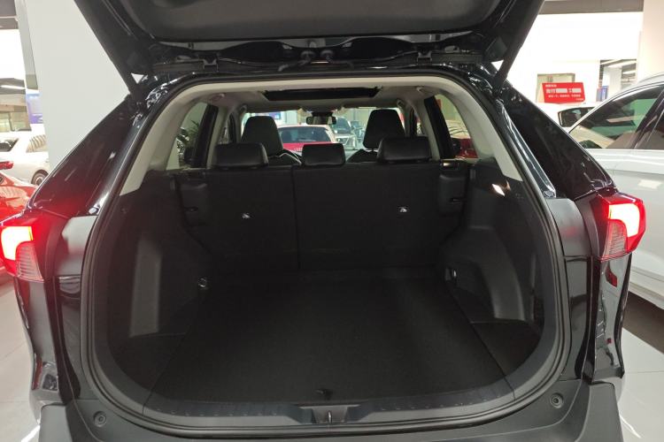 Used Toyota RAV4 2024 2.0L CVT Two-Wheel Drive Fashion Plus Edition
