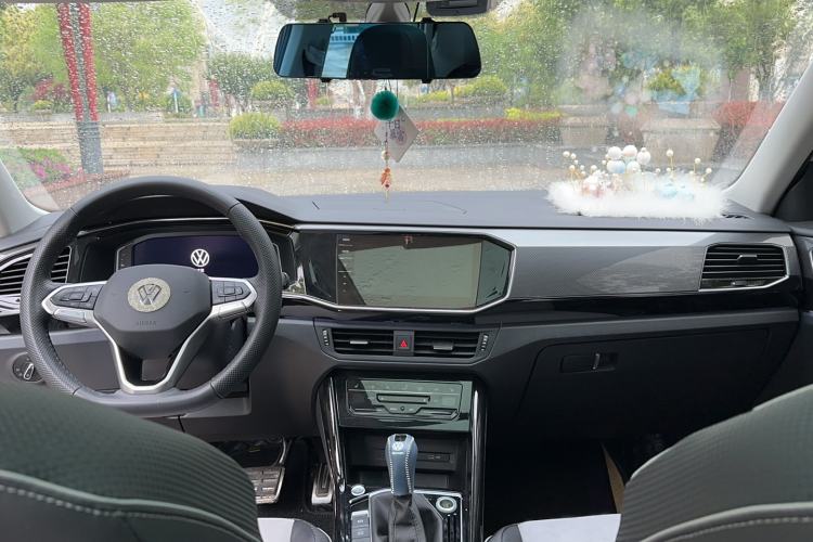 Used Volkswagen Tayron X 2020 330TSI Two-Wheel Drive Luxury Smart Connectivity Version Interior 3