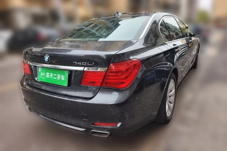 Used BMW 7 Series  Rear Right 45 Deg