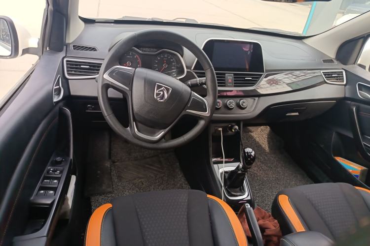 Used Baojun 310 2016 1.2L Manual Fashionable Edition