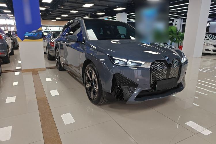 Used BMW iX 2023 xDrive40
