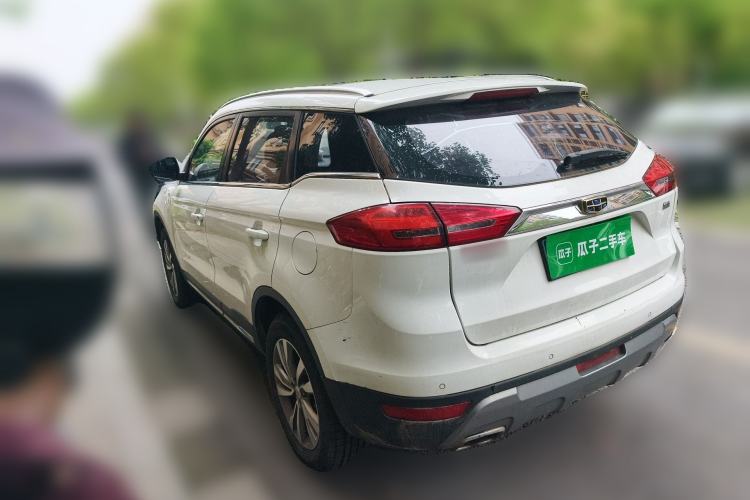 Used Geely Auto Emgrand X7 Sport 2016 2.0L Manual Smart Connect Version
