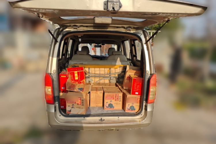 Used Wuling Rongguang V 2016 1.5L Standard Version Trunk