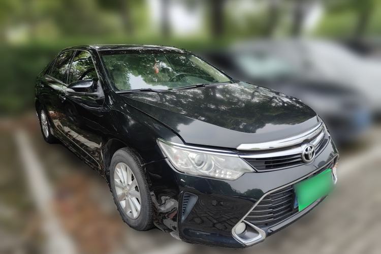 Used Toyota Camry 2016 2.0E 10th Anniversary Elite Edition
