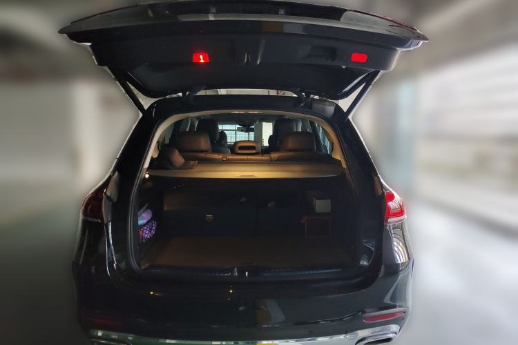 Used Mercedes-Benz GLE 2021 GLE 450 4MATIC Stylish Model Trunk