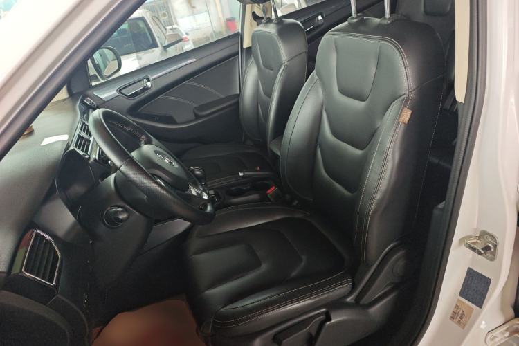 Used Dongfeng Fengon 580 2017 1.8L Manual Comfort Model Left Front Seat