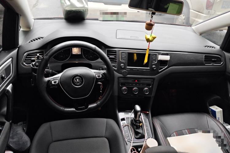 Used Volkswagen Golf Sportsvan 2016 230TSI Automatic Trend Edition
