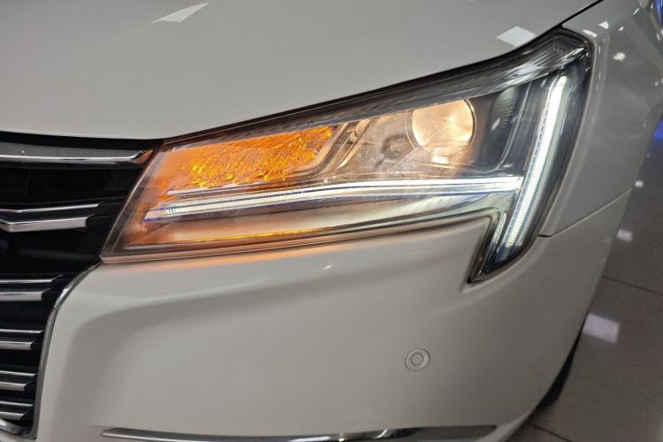 Used Luxgen 5 2015 1.8T Automatic Smart Model