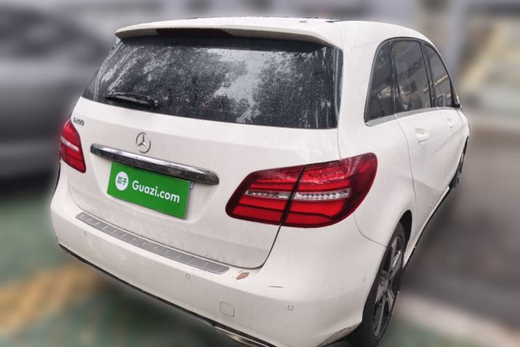 Used Mercedes-Benz B-Class 2015 B 200 Fashion Model