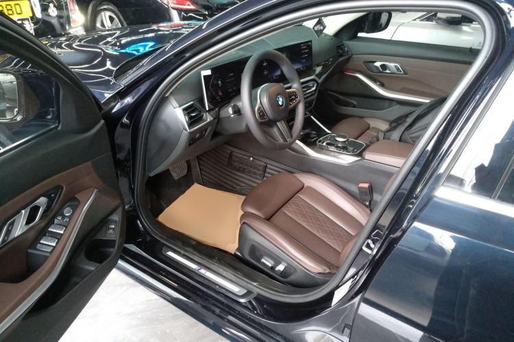 Used BMW 3 Series 2023 325Li M Sport Package Left Front Seat