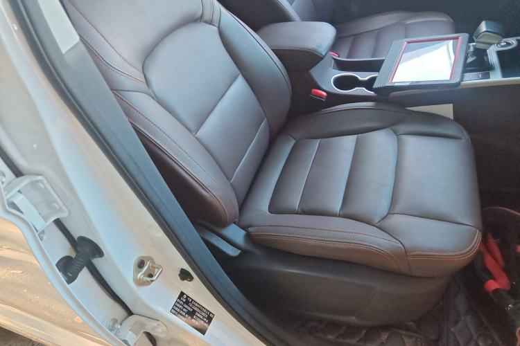 Used FORTHING Joyear X5 2017 Jingxiang Series 1.5T CVT Luxury Model
