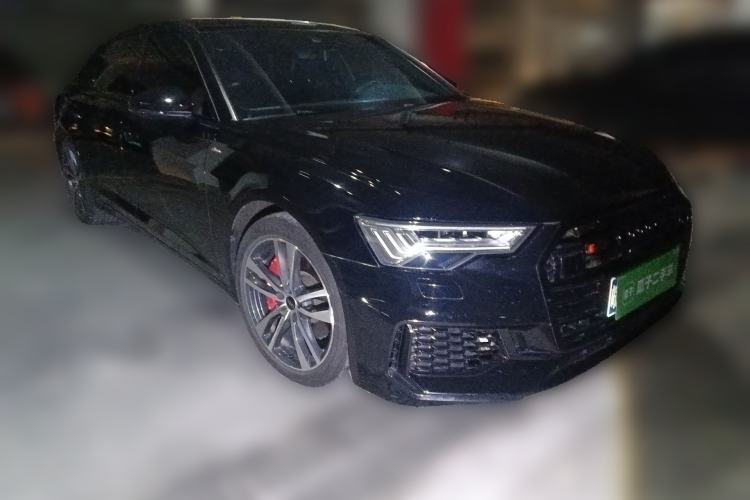 Used Audi A6L 2022 40 TFSI Luxury Dynamic Model Front Right 45 Deg