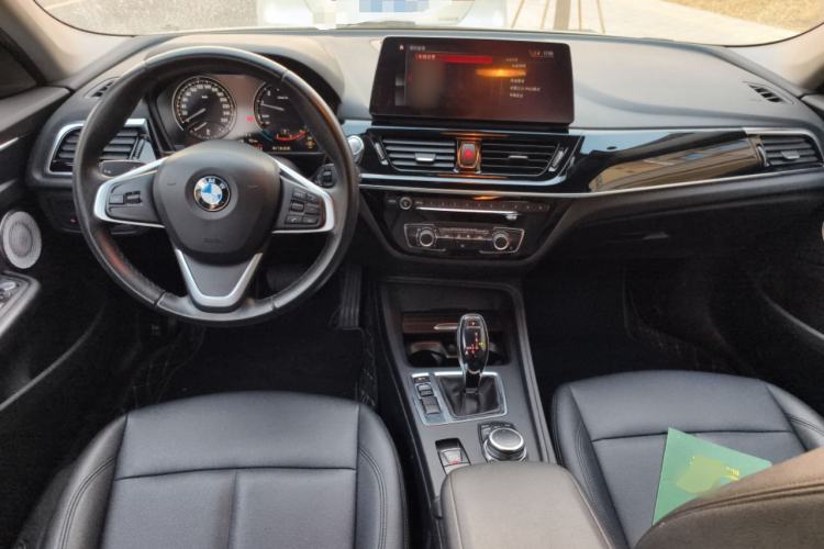 Used BMW 1 Series 2022 120i M Sport Edition Center Console