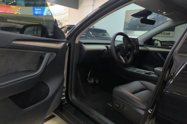 Used Tesla Model Y 2022 Revised Version Long-Range All-Wheel Drive