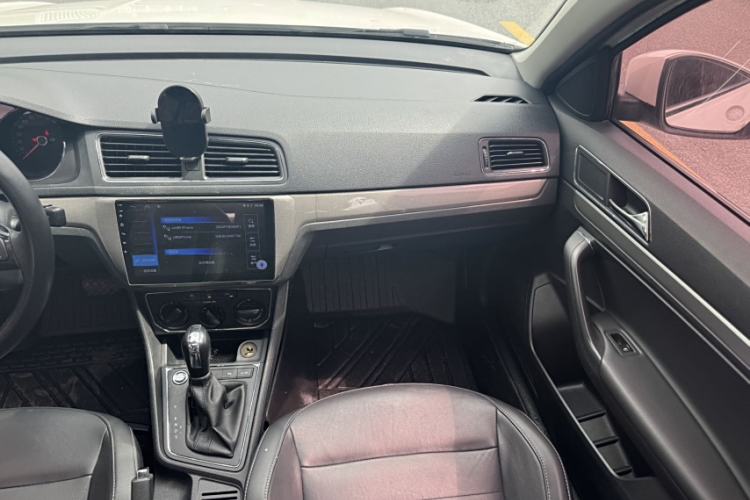 Used Volkswagen Lavida 2017 1.6L Automatic Comfort Edition