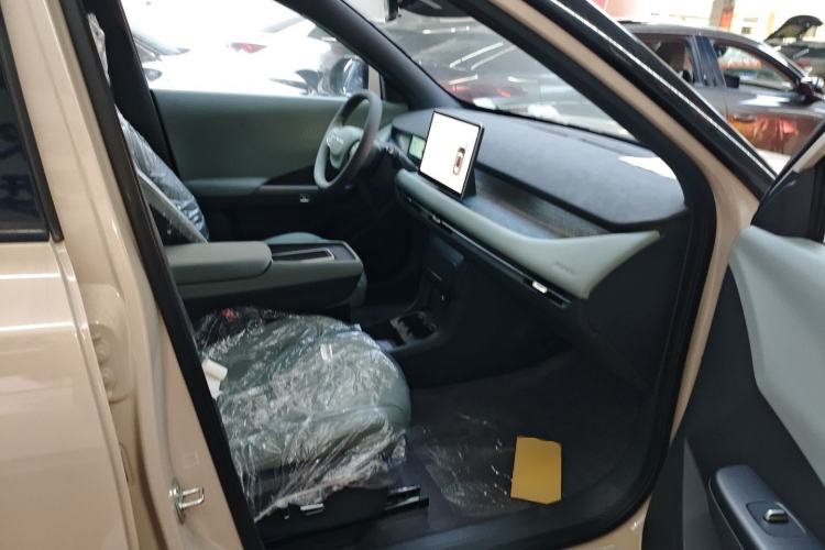 Used Dongfeng NAMMI 06 2025 401 Air
