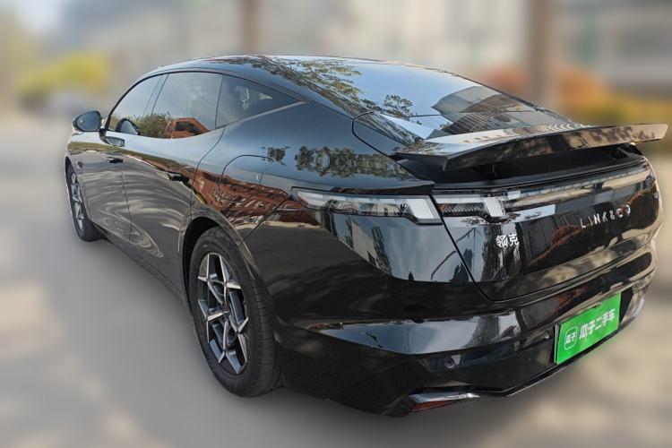 Used Lynk & Co Z10 2025 95 kWh 766 km Range Rear-Wheel Drive Max