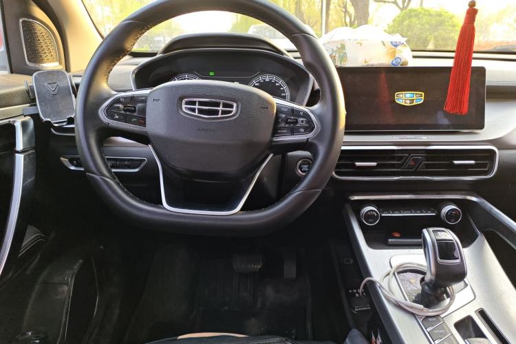 Used Geely Auto Coolray 2019 260T DCT Explorer China VI Standard
