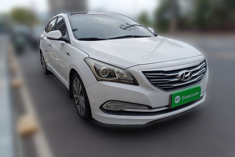 Used Hyundai Mistra 2016 1.6T Automatic Smart GLS Front Right 45 Deg