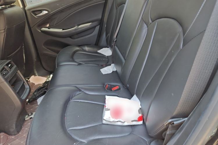 Used Buick Envision 2018 20T Two-Wheel-Drive Elite Model
