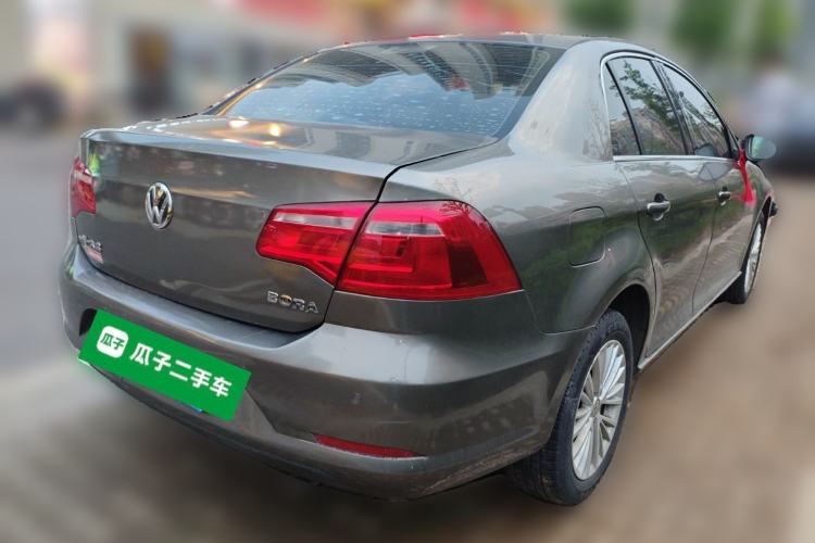 Used Volkswagen Bora 2013 1.6L Automatic Luxury Model Rear Right 45 Deg