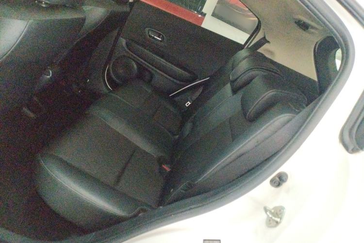 Used Honda Vezel 2020 1.5L CVT Pioneer Edition Left Rear Seat