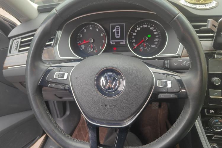 Used Volkswagen Magotan 2018 Facelift 330TSI DSG Luxury Model