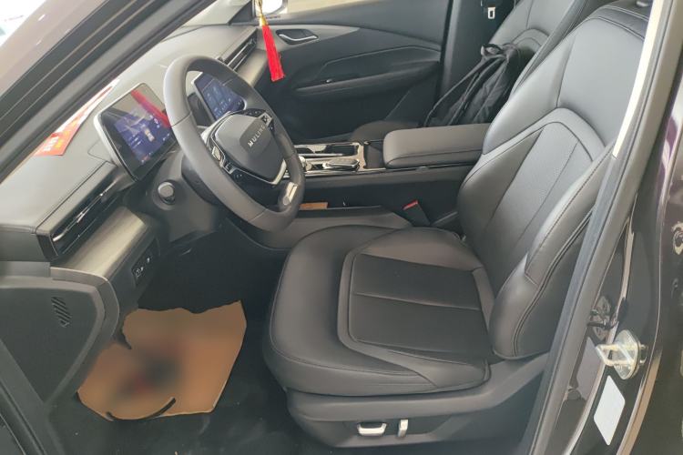 Used Wuling Xingguang 2023 70 Standard Edition Left Front Seat