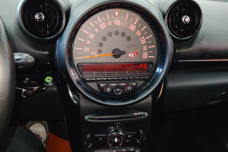 Used MINI Countryman 2016 1.6T COOPER ALL4 Fun Equipment Enthusiast