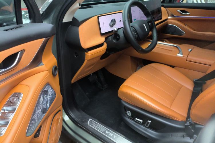 Used Wey Lanshan 2025 Four-Wheel Drive Ultra Driver Seat