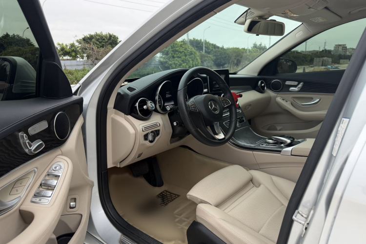 Used Mercedes-Benz C-Class 2015 C 200 L Sport Edition
