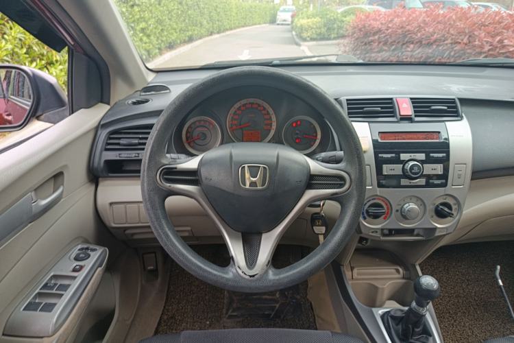 Used Honda City Classic 2008 1.5L manual Elite Edition Steering Wheel