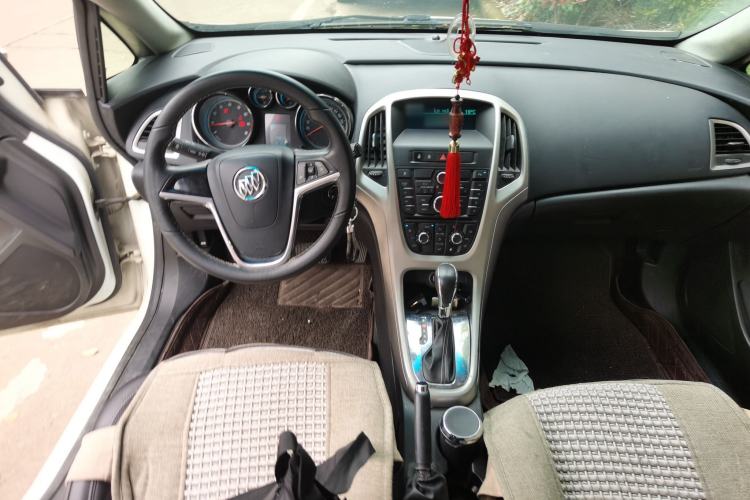 Used Buick GT 2010 XT 1.6T Fashion Sport Edition