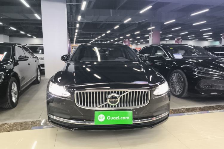Used Volvo S90 2024 B5 Zhiyi Luxury Edition Front