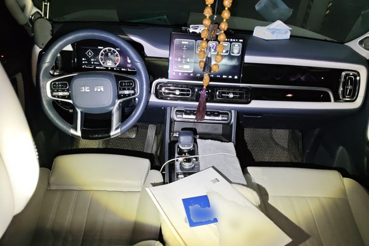 Used BAIC Off-Road BJ60 2022 2.0T Version 11 Five Seats Center Console