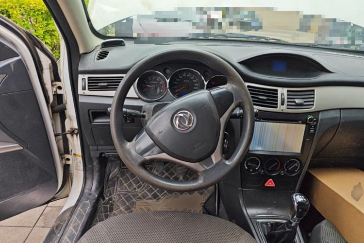 Used Dongfeng Aeolus H30 2014 CROSS 1.5L Manual Smart Drive Gratitude Edition