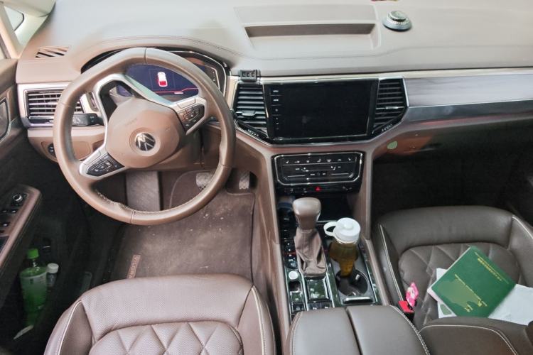 Used Volkswagen Viloran 2020 380TSI Prestige Edition
