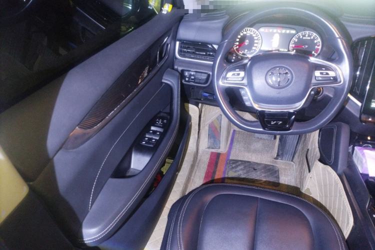 Used Brilliance V7 2018 280T DCT Luxury Model 5 Seats
