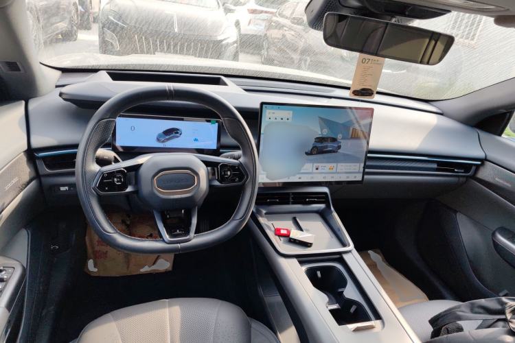 Used Lynk & Co 07 2024 EM-P 126 Long-Range Ultra