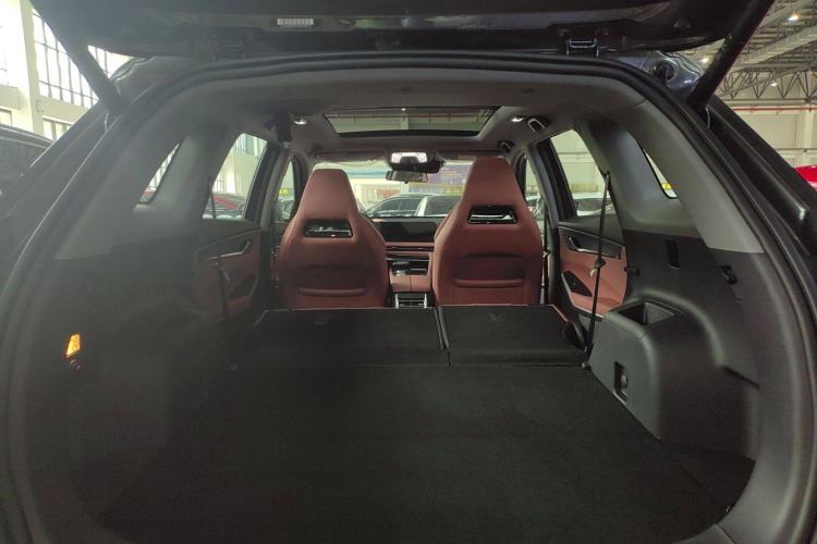 Used Changan CS75 PLUS 2025 Model, 3rd Generation Champion Edition 1.5T Jinghang Version
