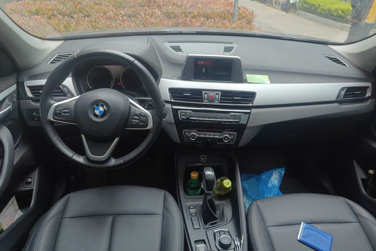 Used BMW X1 2019 sDrive18Li Fashion Model Center Console