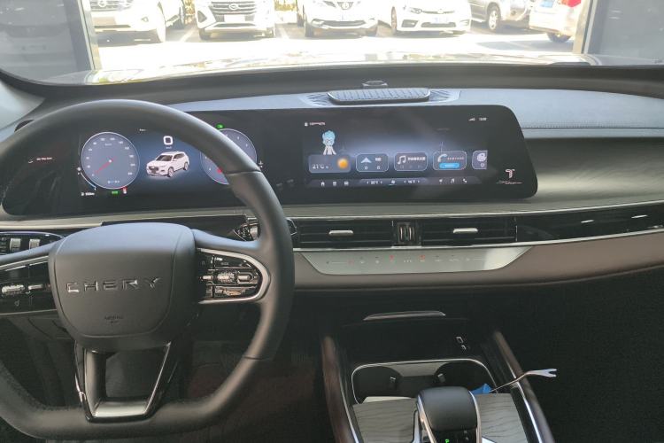 Used Chery Tiggo 8 PLUS 2024 Champion Edition 290TGDI DCT Deluxe Version 5-Seater